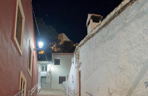 Almansa Villa | El Patio Del Castillo