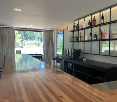 Cholila Hotel | El Pedregoso Flights & Lodge