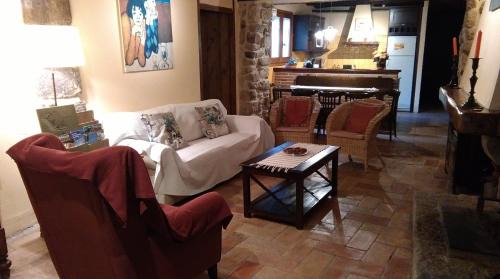 Horta de Sant Joan Apartment | El Racó de les Grases