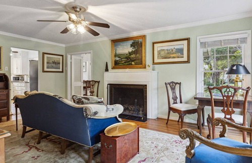 Dallas House | EL RANCHITO SERENO - HOME, LARGE PRIVATE GARDEN NEAR LAKE, MALL, RESTAURANTS