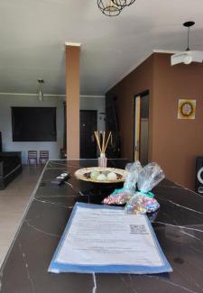 Tristan Suarez House | El rancho de la familia