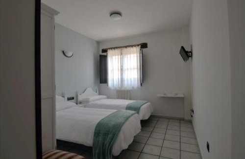 Rabanal del Camino Hotel | El Refugio Hostería