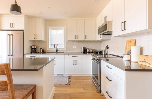 Teepee Town House | El Refugio - Private Townhouse with Amazing Views