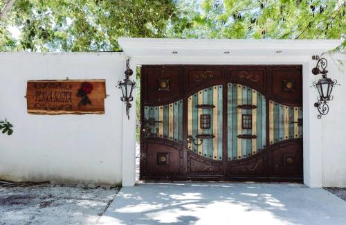 Jobompiche House | El Remate Panoramic View House 3 Levels Peten