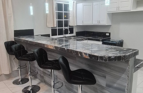 Tunapuna Apartment | El Rincon- La flor Cozy apartment for rest and relaxation