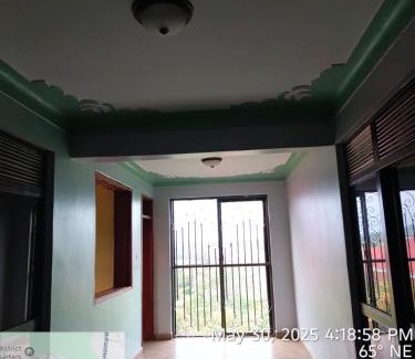 Muyenga Hotel | El RoI KADOSH Motel Kyenjojo