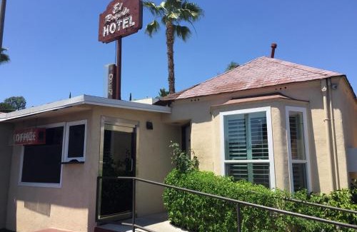 Studio City Hotel | El Royale Hotel - Near Universal Studios Hollywood