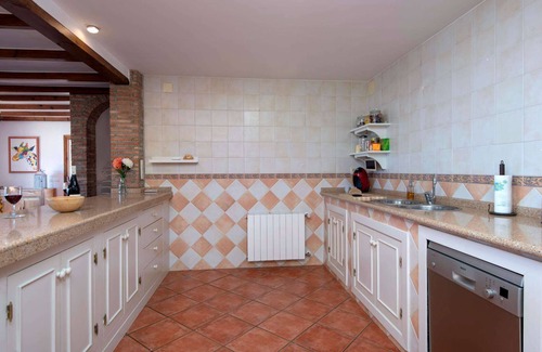 Carataunas Villa | El Sabuco - Four Bedroom Villa, Sleeps 8