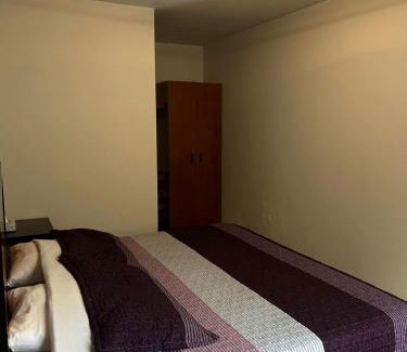 Centro House | El salto de Camela Hostal