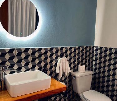 Centro House | El salto de Camela Hostal
