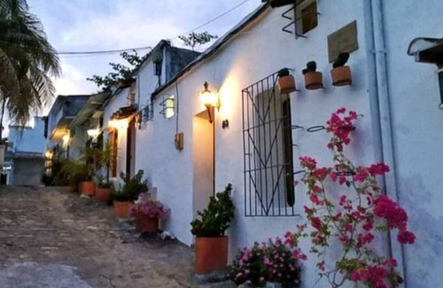 Puerto Triunfo Apartment | El Santorini Colombiano en Doradal