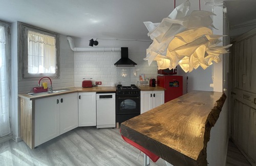 Vilaverd Cottage | El Secret de la LLegenda, the cavalier