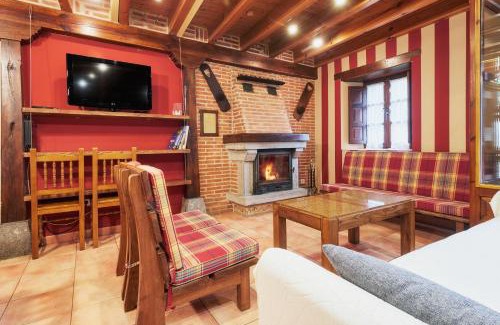 Santa Maria de Valdeon House | El Serenal