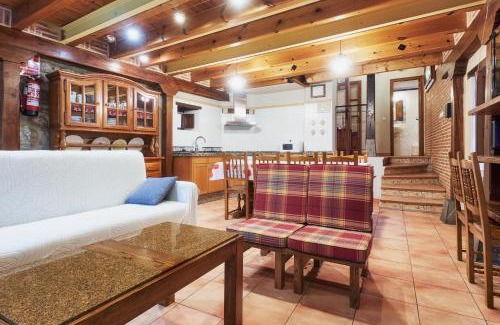 Santa Maria de Valdeon House | El Serenal