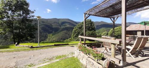 Planoles House | El Serrat Turisme Rural