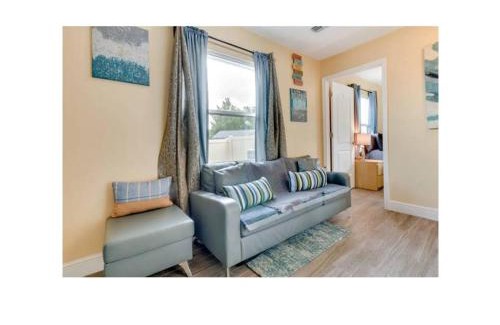 Fairvilla House | El SHADDAI