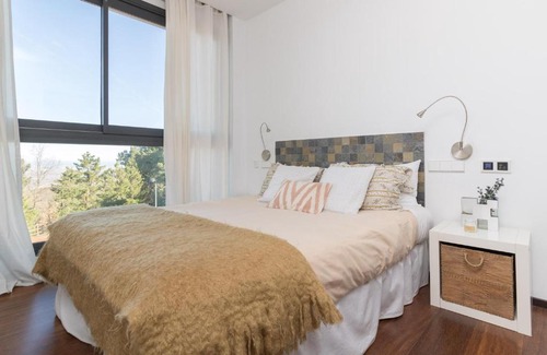 Sojuela House | El Soto de Sojuela Luxury Chalet, Golf&Bosque