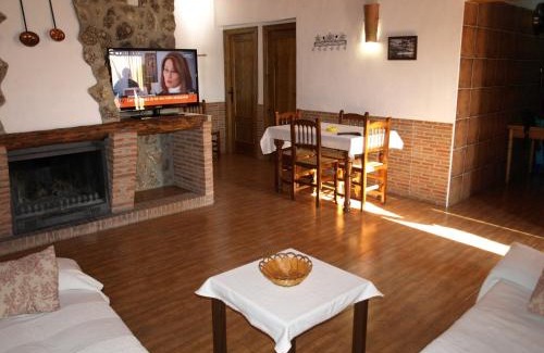 Yeste House | El Tejo Yeste y Mirador del Segura