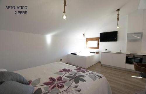 Villel Apartment | El Tranco Apartamentos