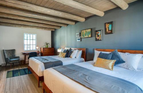 West Park Hotel | El Vado Motel