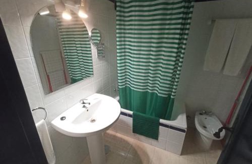 Hervas Apartment | EL VERANO NO SE ACABA -ALDEA VETONIA EN MODO TRANQUILO -Piscina Abierta-Se aceptan MASCOTAS-