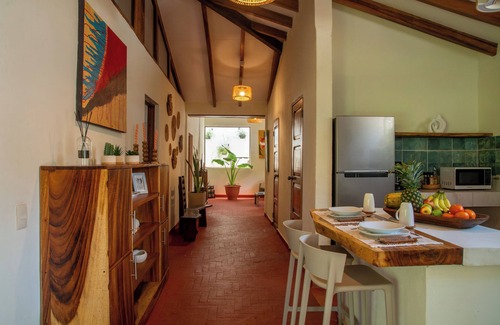 El Zonte House | El Zonte - Casa Tia Tita Special Beach Front Property - Full House