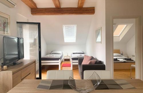 Praprotna Polica Apartment | Ela's Apartment