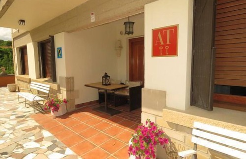 Pobes Cottage | Elai etxea (Apt. Añana) Ideal for groups of up to 9 people.