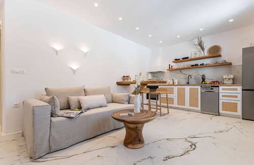 Galini Apartment | Elaia Home luxury village apartment for two Naxos