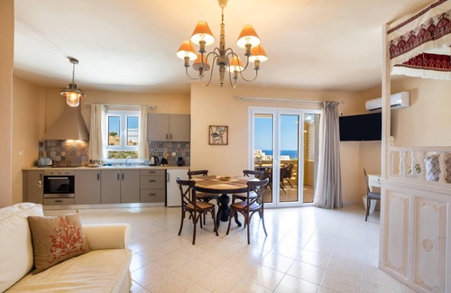 Menetai House | Elaia Villas