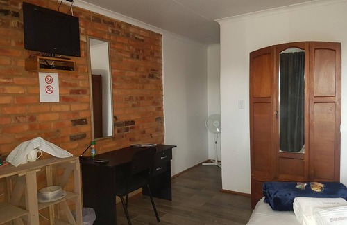 Lichtenburg House | Elandsrus Oornag