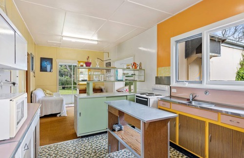 Bendalong House | Elanora - original Bendalong beach cottage