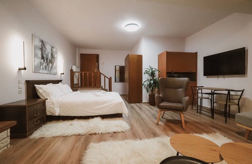 Elati House | Elati Leisure -suites & apartments-
