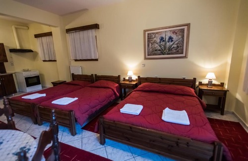 Mikro Chorio House | Elatos Rooms