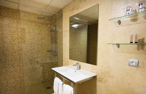 Caleta de Fuste Hotel | Elba Castillo San Jorge & Antigua Suite Hotel