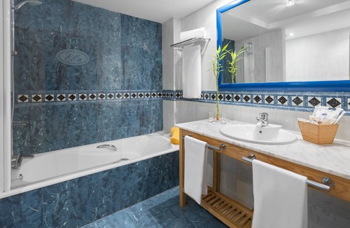 Caleta de Fuste Hotel | Elba Sara Beach & Golf Resort