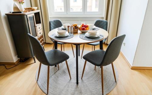 Hohepfortestraße Apartment | Elbau Residence Uni und Klinik nah
