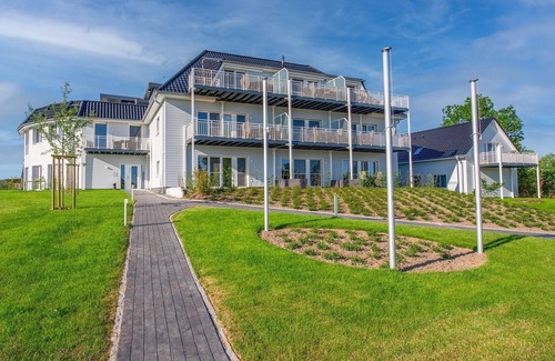 Krautsand Apartment | Elbe view apartment D4 R2 - Roof terrace with Elbe view - Vacation on Krautsand