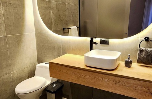 Las Lomas I House | Elbrus Luxury Loft With Jacuzzi 5 Min Lleras Park