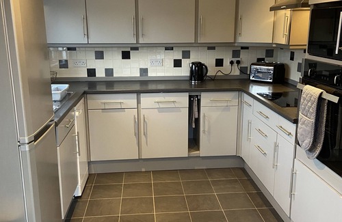 Low Catton House | Elckys stunning HOT TUB lodge York with secure garden and kids play area