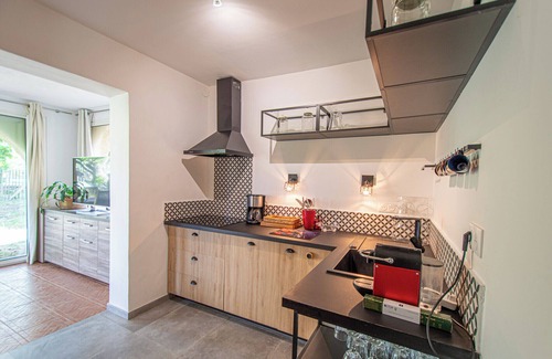 Calenzana Condo | Elda : appart rez de jardin et piscine chauffée à 7 min de Calvi et plages
