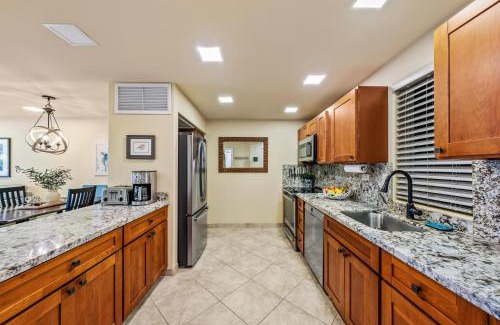 Kaanapali House | Eldorado E102 · EL E102 Quiet Condo w Lanai AC Beach Cabana Gym
