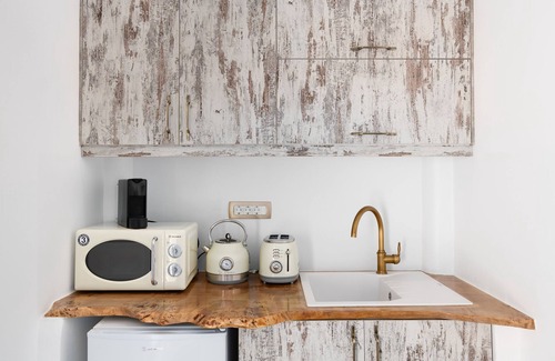 Agios Georgios Hotel | Electra Suites & Spa