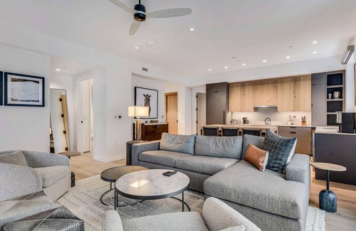 Snowmass Village Cabin | Electric Pass Lodge 408