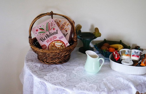 Wungong House | Eleebana Guest House