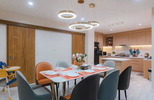 Bangkok Central Business District House | ELEGANCE - 6Beds, CITY CENTER, Phrom Phong BTS, Emquartier, Terminal 21