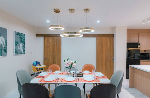 Bangkok Central Business District House | ELEGANCE - 6Beds, CITY CENTER, Phrom Phong BTS, Emquartier, Terminal 21