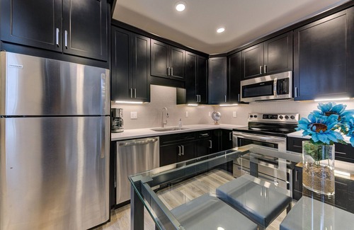 Traverse City Condo | Elegance in Downtown Traverse City