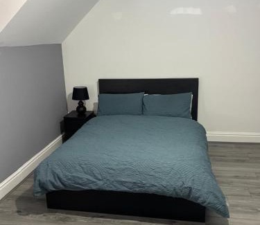 Edgbaston House | Elegance meets Comfort