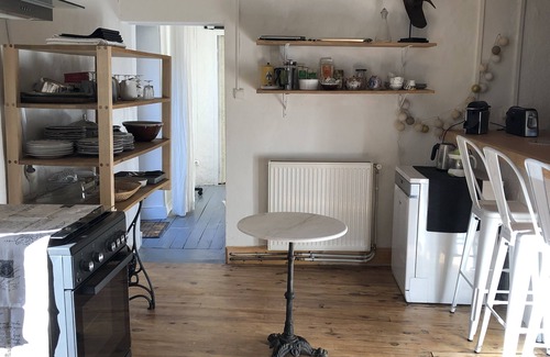 Dourgne Cottage | Élégance Pleine nature: renovated farmhouse + barn 237m2 + wood terrace and view